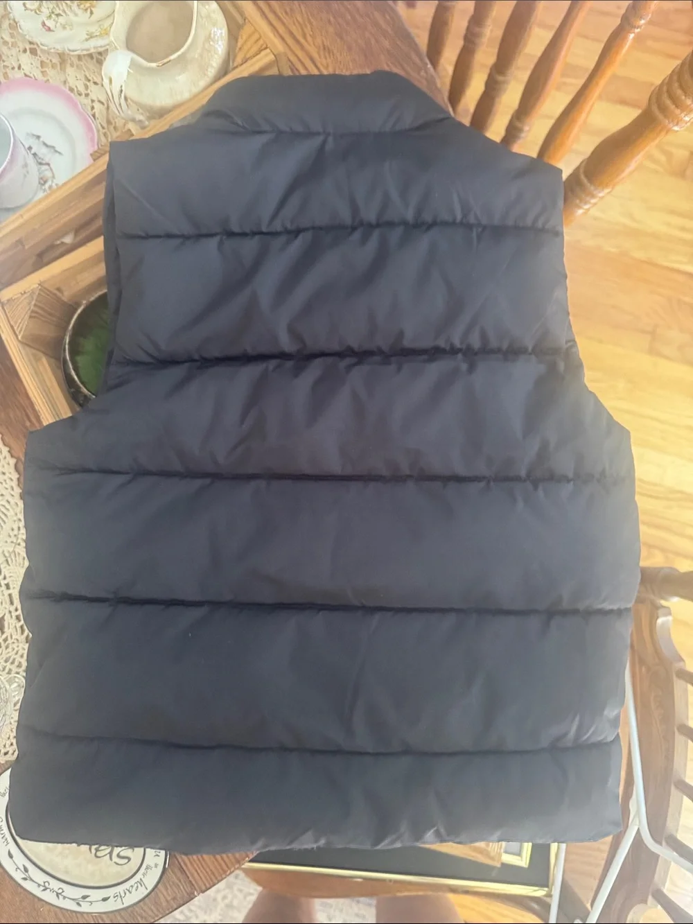 The Children's Place Black Puffer Vest with Snap Flap Pockets s/p 5:6